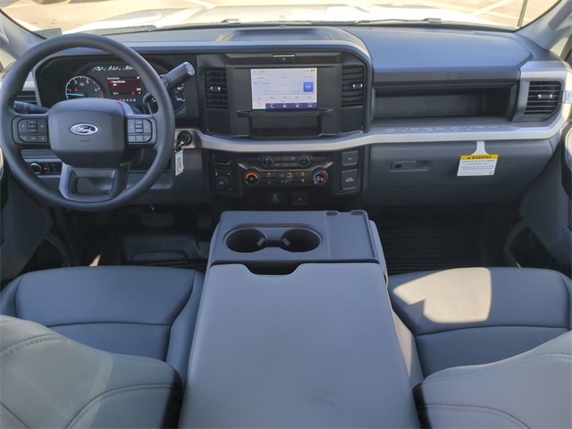 2026 Ford F-350 photo 13