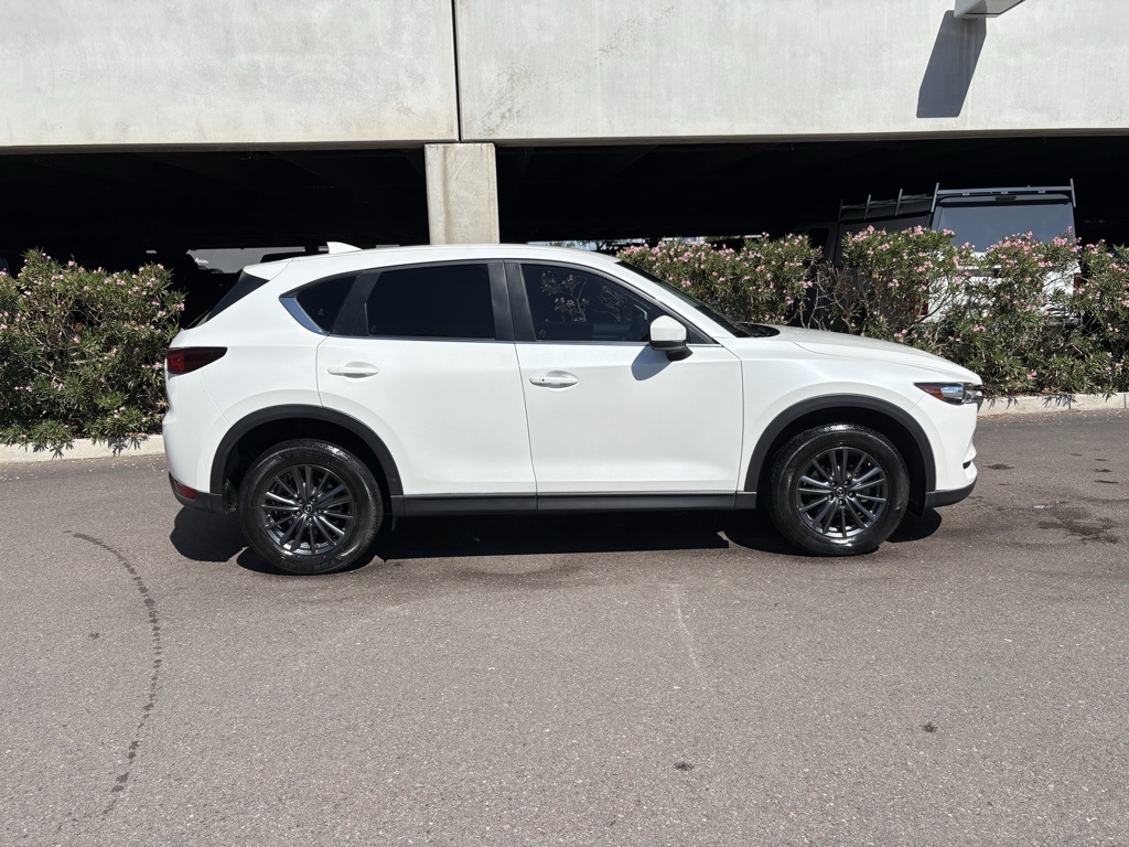 2019 Mazda CX-5 Touring photo 2