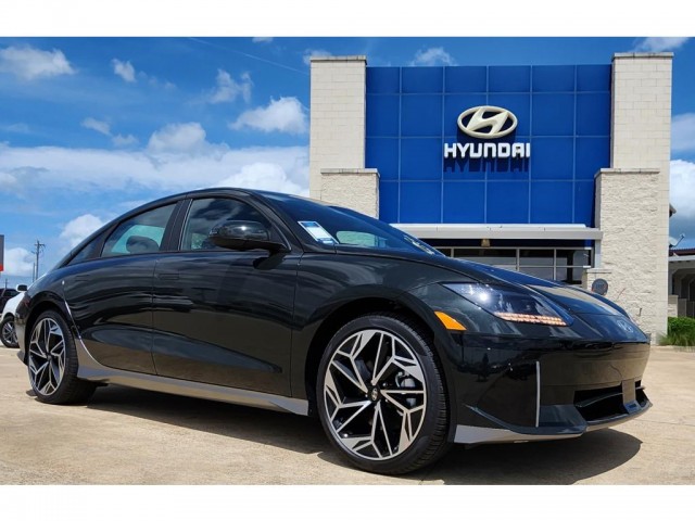 Certified Pre-Owned 2023 Hyundai Ioniq 6 SEL 4 Door Sedan in Brenham ...