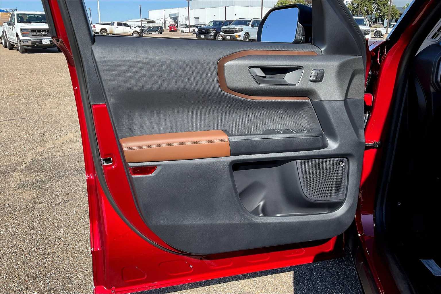 2025 Ford Bronco Sport Outer Banks photo 10
