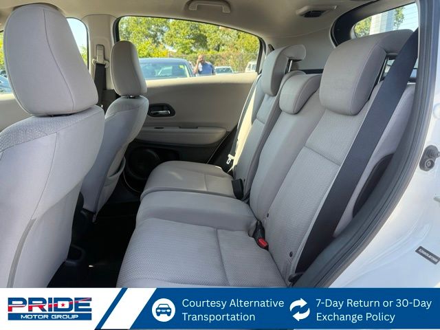 2018 Honda HR-V LX photo 14