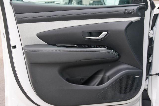 New 2025 White Hyundai Limited image 9