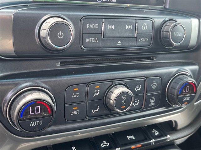 2018 Chevrolet Silverado 1500 LTZ photo 14
