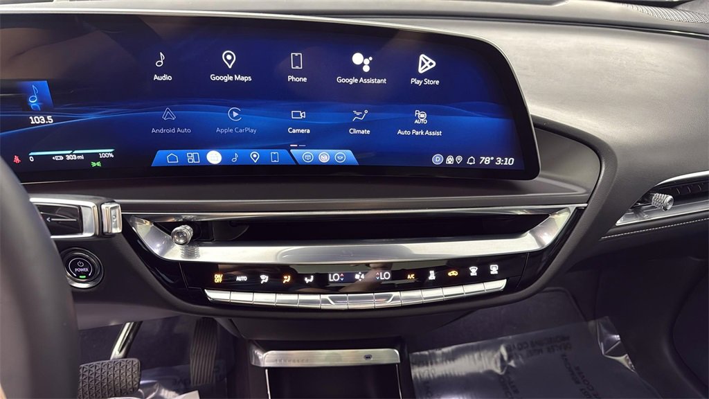 2024 Cadillac Lyriq Tech photo 22