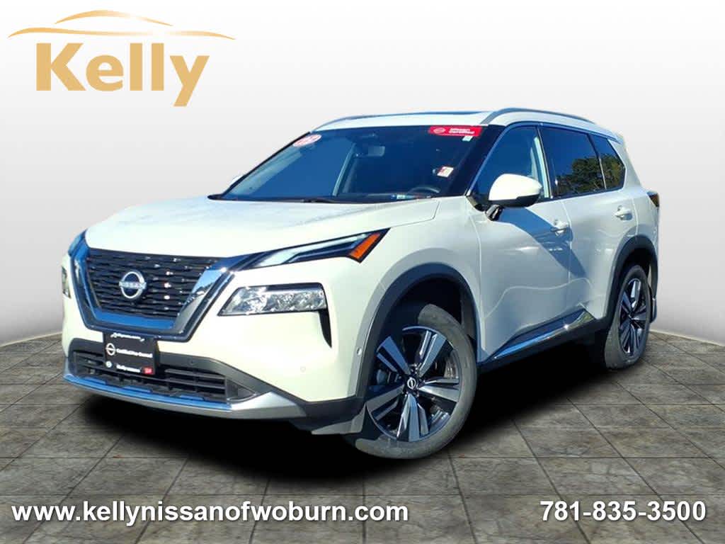 2023 Nissan Rogue Platinum's photo