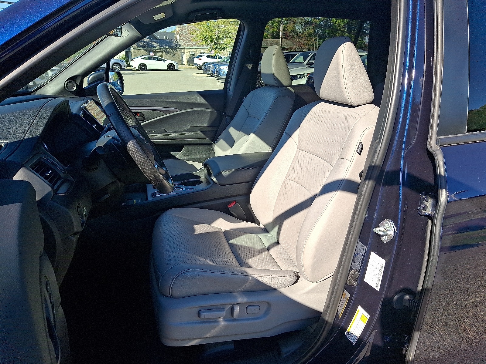 2024 Honda Passport EX-L photo 14