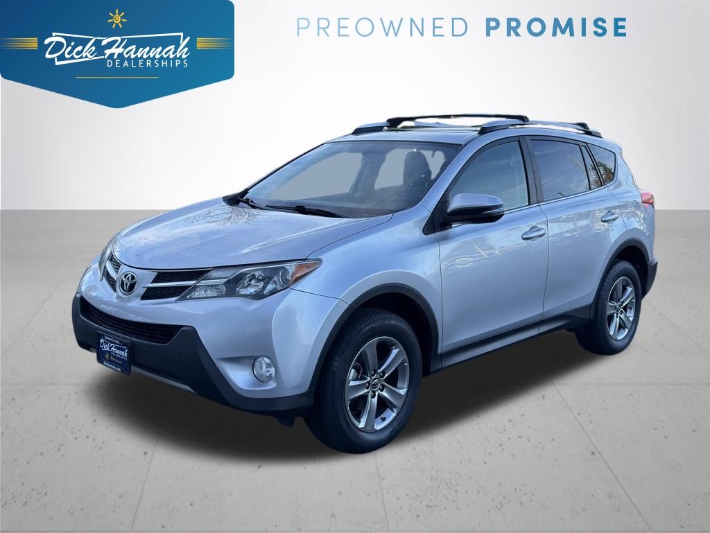 2015 Toyota RAV4 XLE's photo