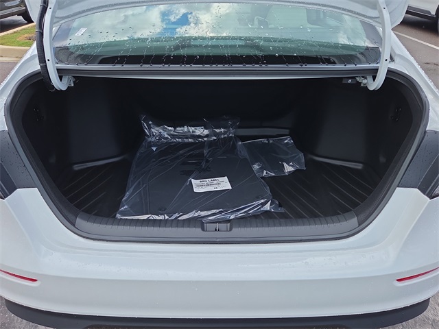 2025 Honda Accord LX photo 3