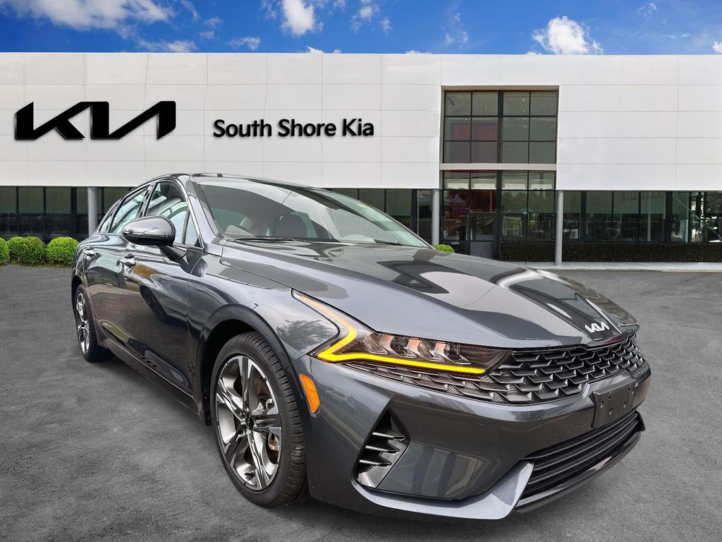 2024 Kia K5 EX's photo