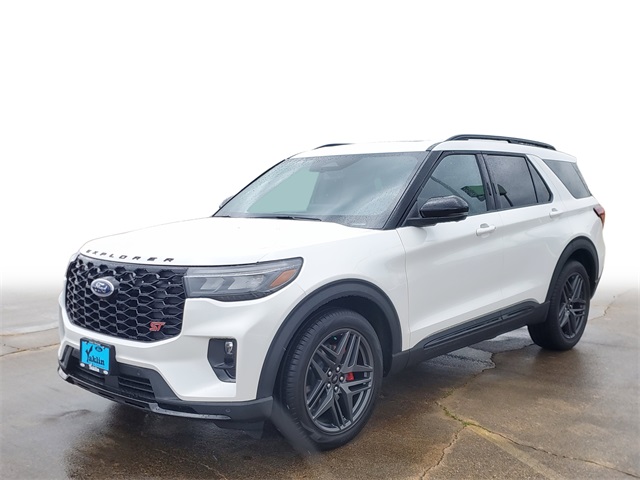 2025 Ford Explorer ST photo 2