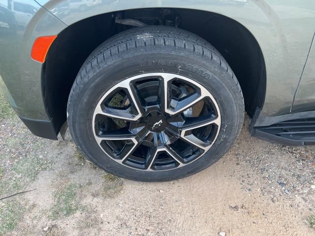 2023 Chevrolet Tahoe RST photo 4