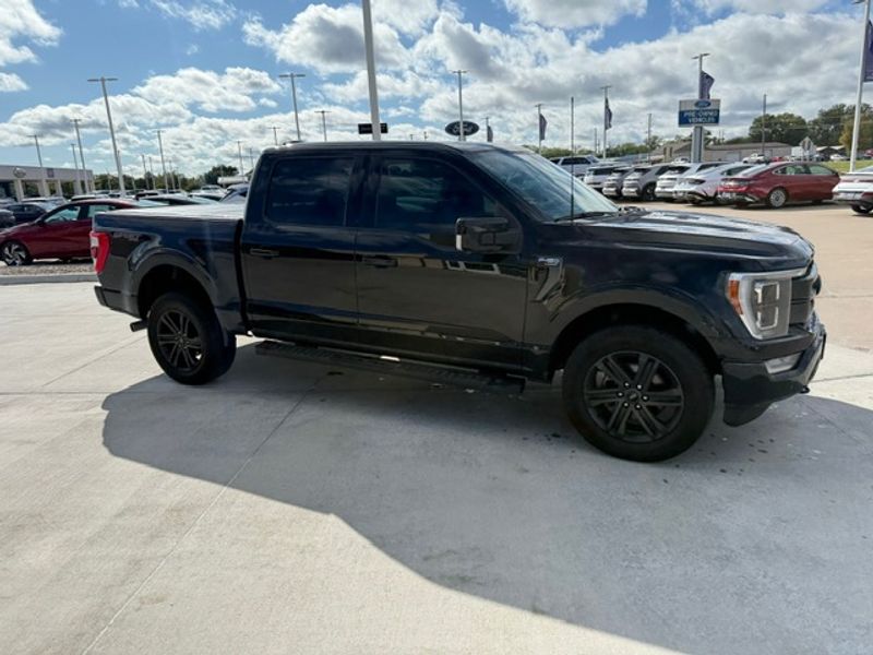 2022 Ford F-150 Lariat photo 4