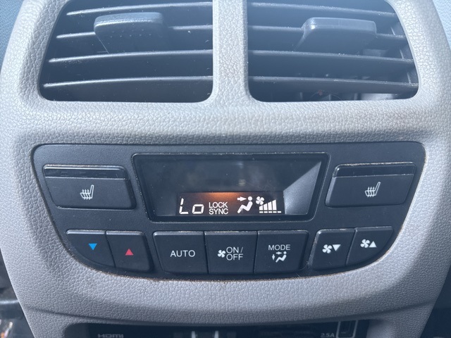 2020 Honda Pilot Touring photo 23
