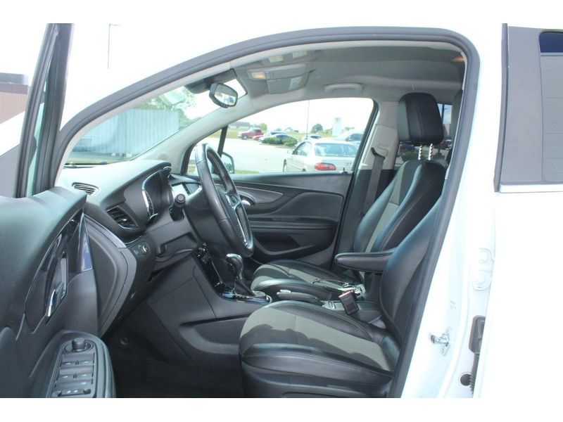 2019 Buick Encore Preferred photo 9