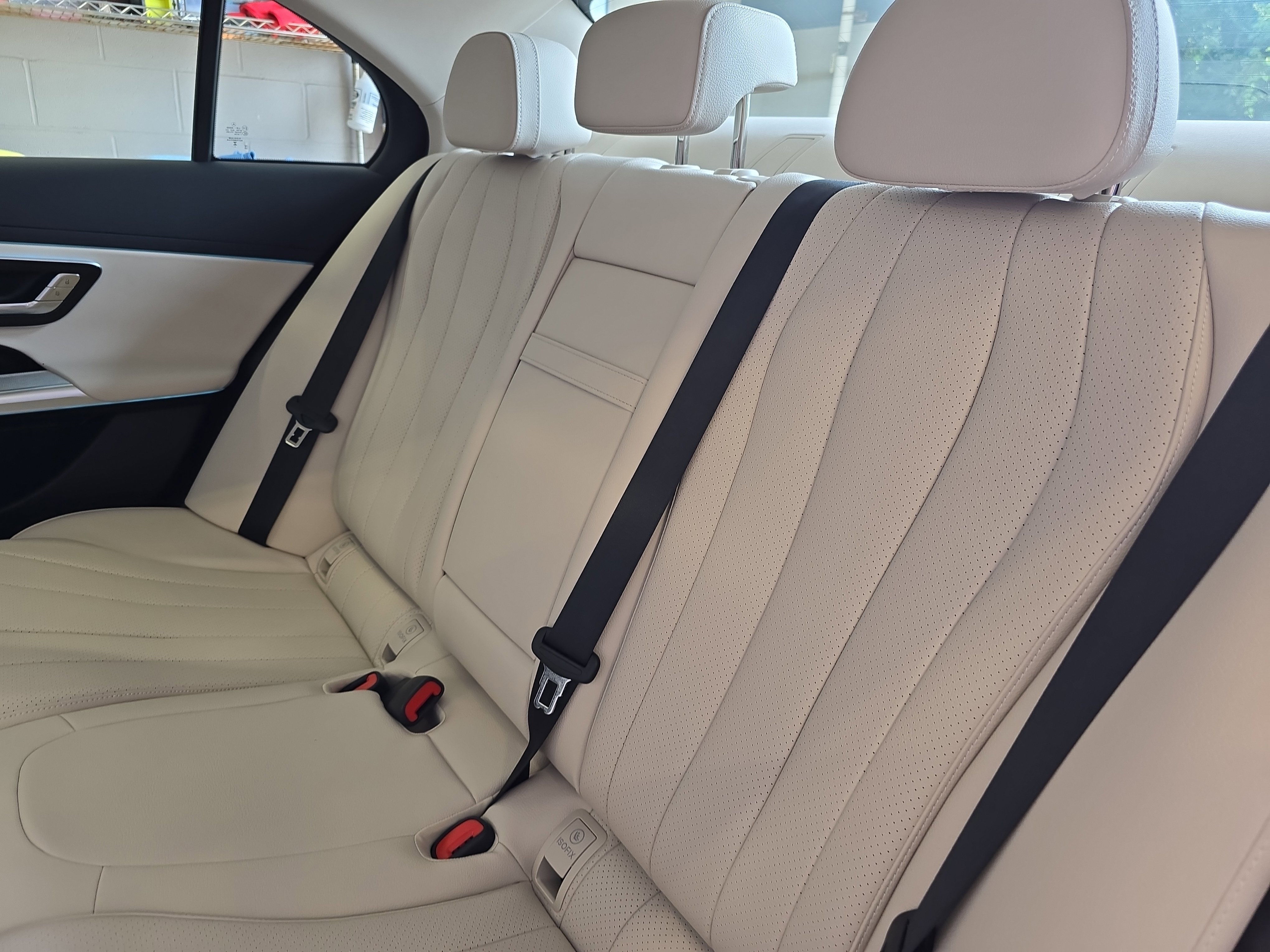 2025 Mercedes Benz E 350 photo 10