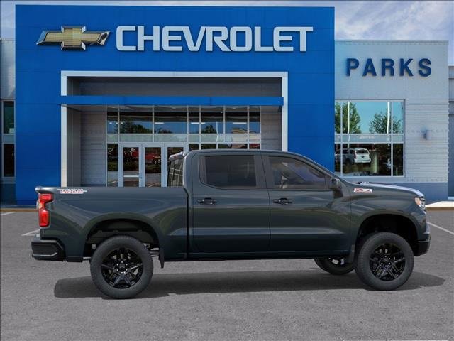 2025 Chevrolet Silverado 1500 LT Trail Boss photo 4