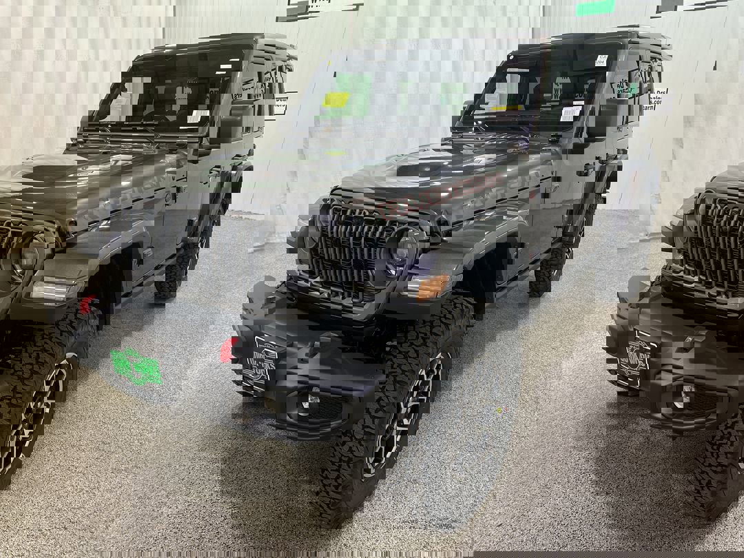 2026 Jeep Wrangler Rubicon photo 3