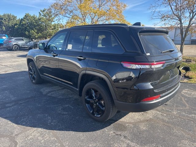 2024 Jeep Grand Cherokee Altitude X photo 3