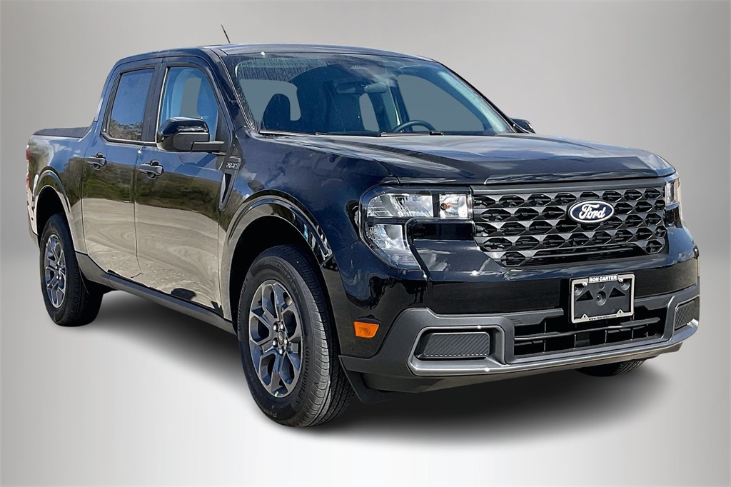 2025 Ford Maverick XLT's photo