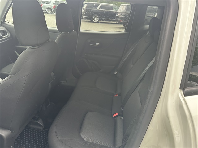 2022 Jeep Renegade Jeepster Sport Upland photo 17