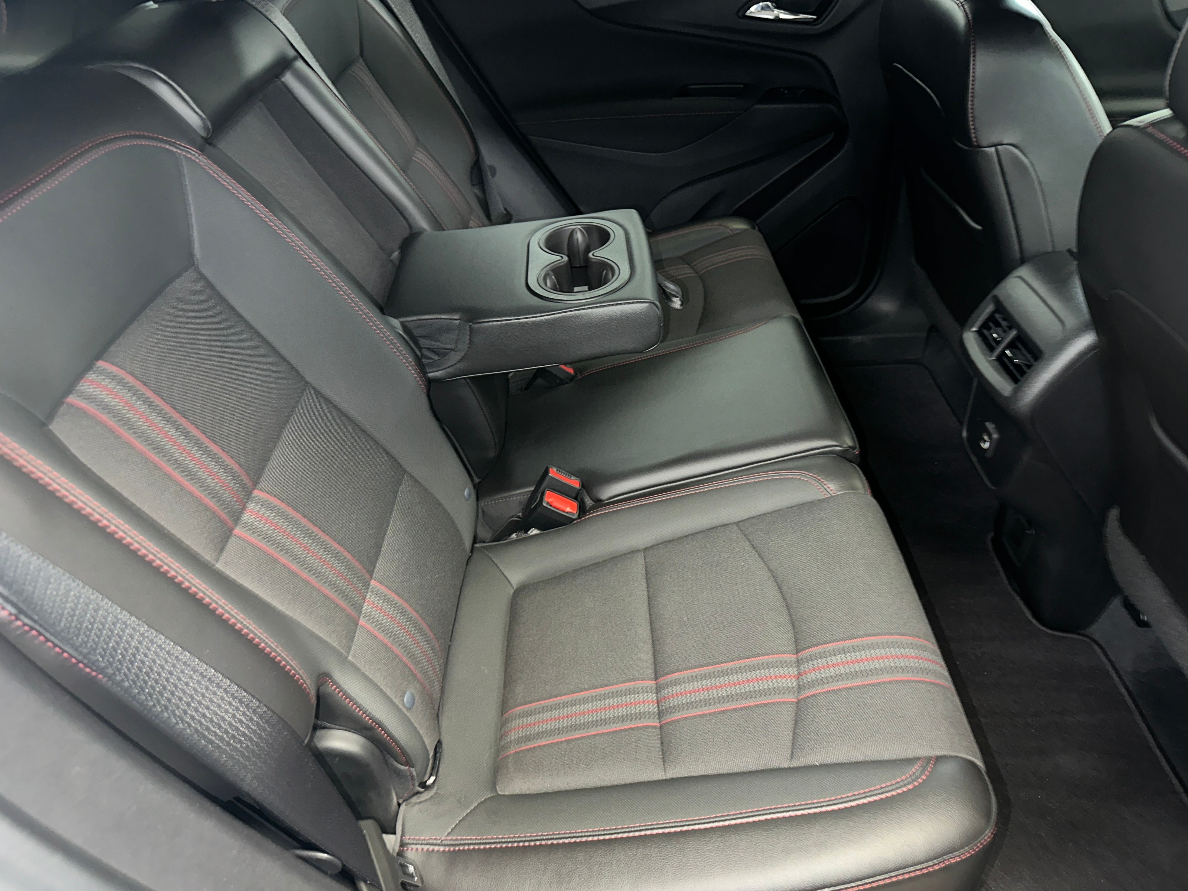 2022 Chevrolet Equinox RS photo 9