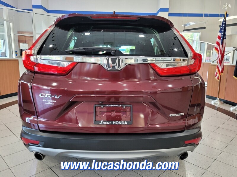 2017 Honda CR-V Touring photo 5