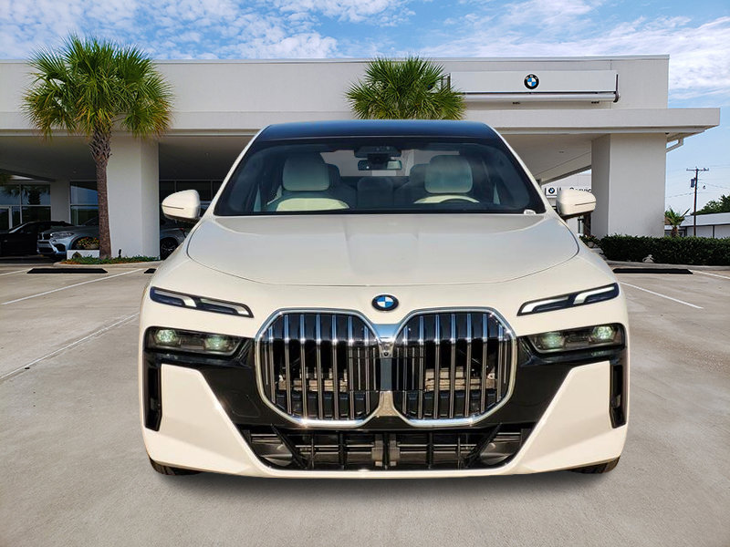 2025 Bmw 760i 760i xDrive photo 2