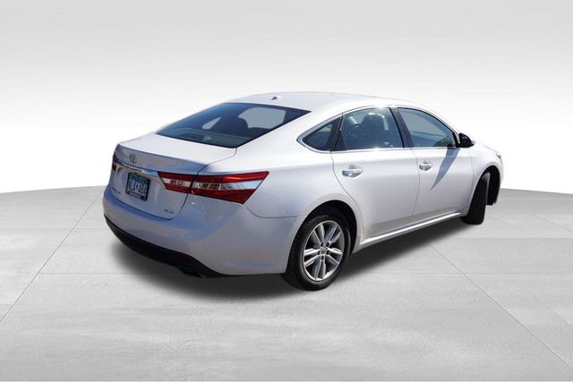 2014 Toyota Avalon XLE Premium photo 3