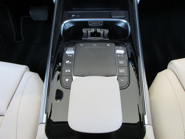 2021 Mercedes Benz GLB 250 4MATIC photo 18