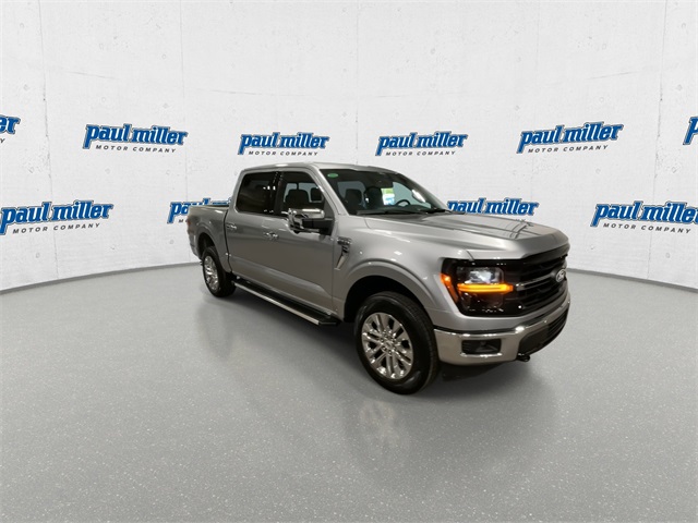 2025 Ford F-150 XLT photo 2