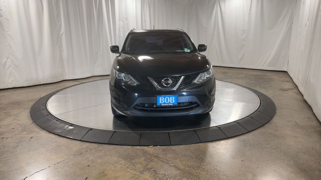 2018 Nissan Rogue Sport SV photo 4