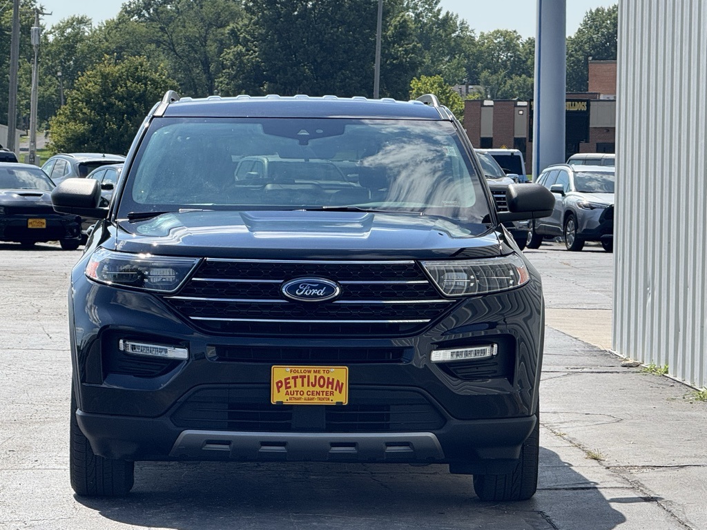 Used 2021 Ford Explorer XLT with VIN 1FMSK8DH3MGC50004 for sale in Kansas City