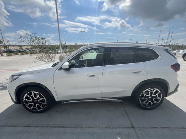 2026 Bmw X1 XDrive28i photo 3