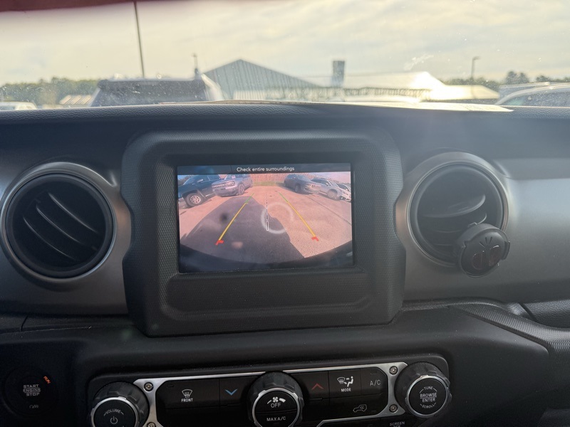 2022 Jeep Wrangler Sport photo 12