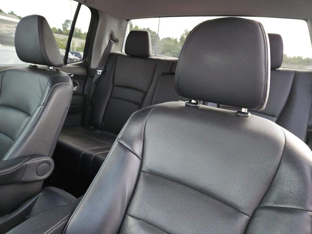 2017 Honda Ridgeline RTL photo 18