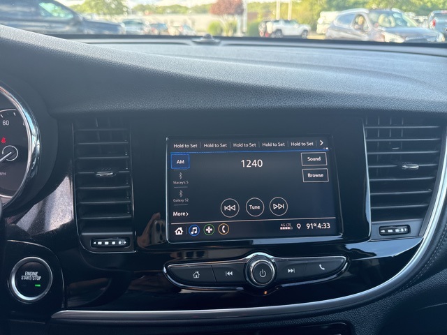 2022 Buick Encore Preferred photo 17