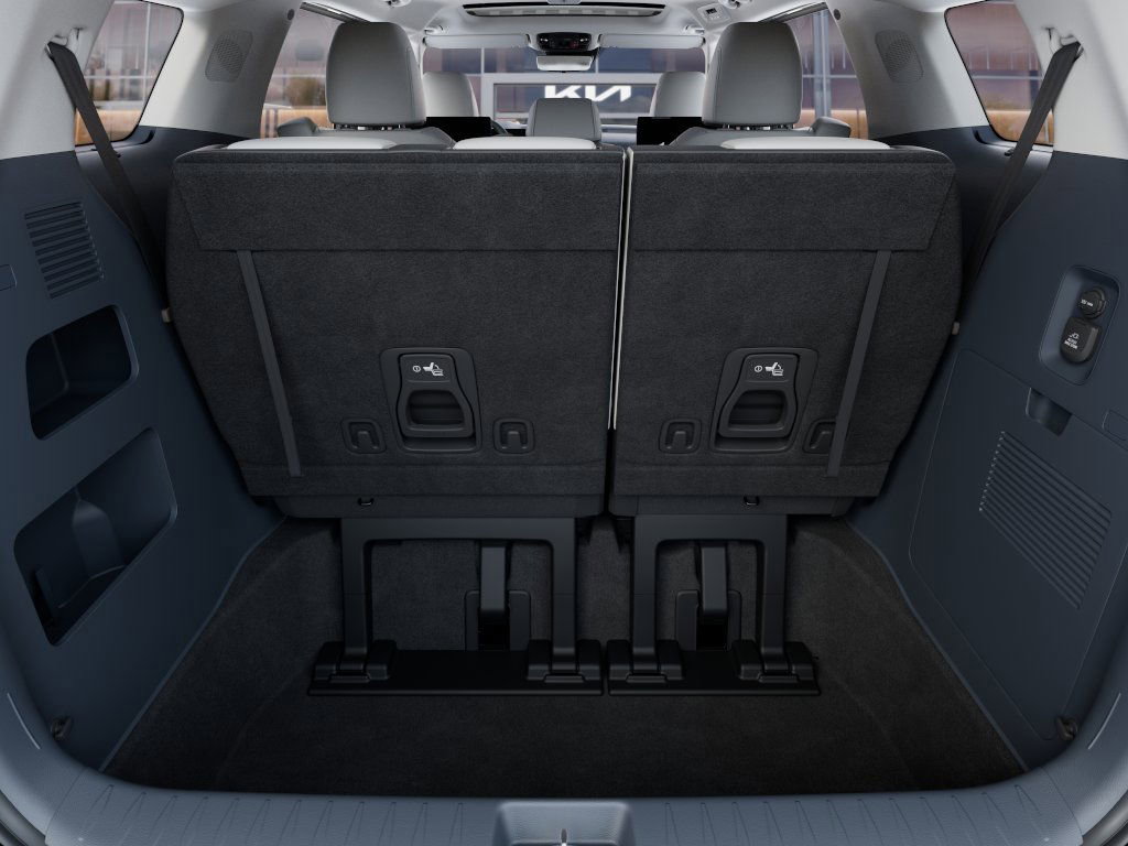 2025 Kia Carnival SX Prestige photo 18