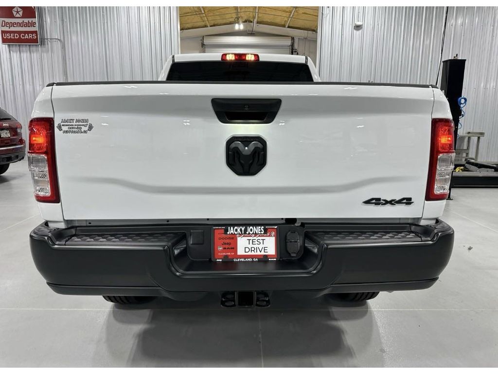 2024 Ram 2500 Tradesman photo 4