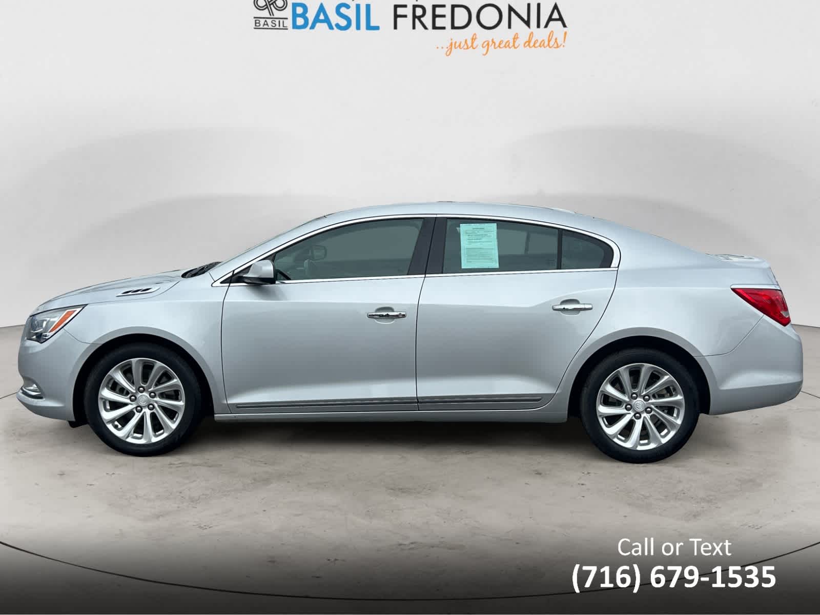 Used 2015 Buick LaCrosse Base with VIN 1G4GA5G33FF204687 for sale in Fredonia, NY