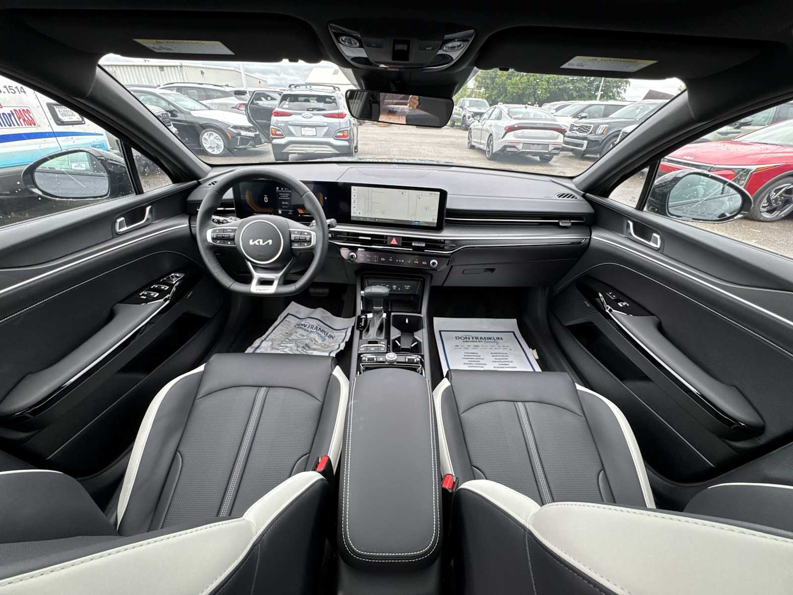 2025 Kia K5 GT-Line photo 21