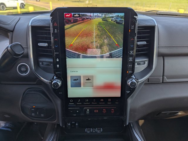 2025 Ram 3500 Laramie photo 16