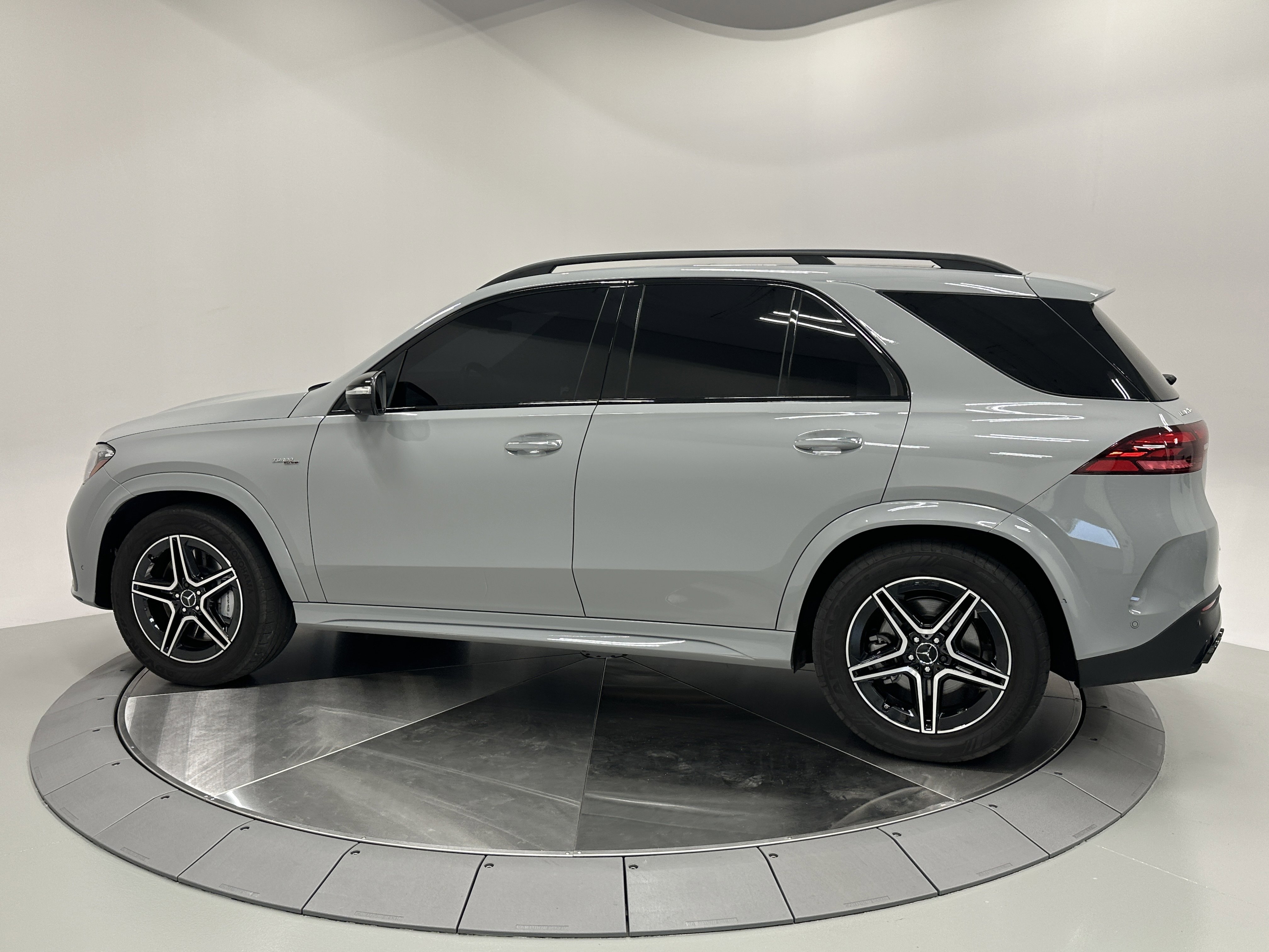 2024 Mercedes Benz GLE AMG 53 4MATIC photo 5