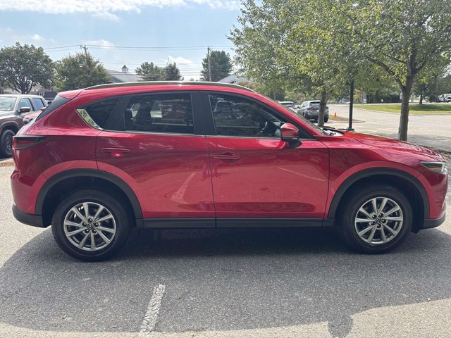 2023 Mazda CX-5 2.5 S Preferred photo 4