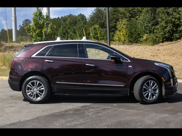 2021 Cadillac XT5 Premium Luxury photo 2