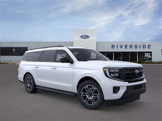 2025 Ford Expedition MAX photo 7
