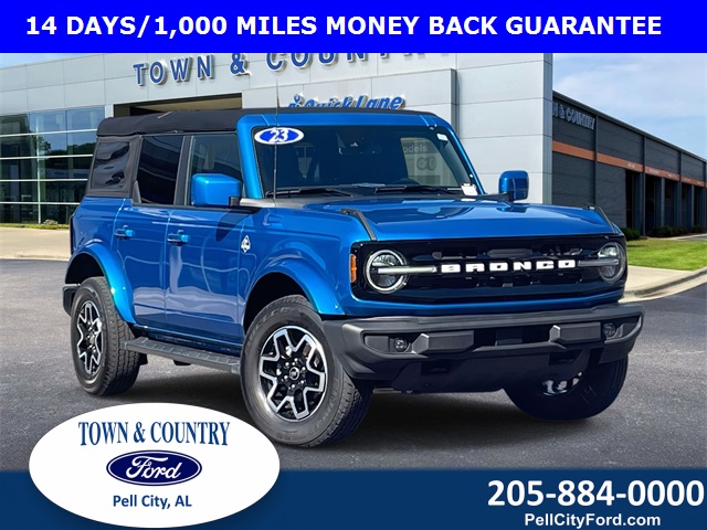2023 Ford Bronco 4-Door Outer Banks's photo