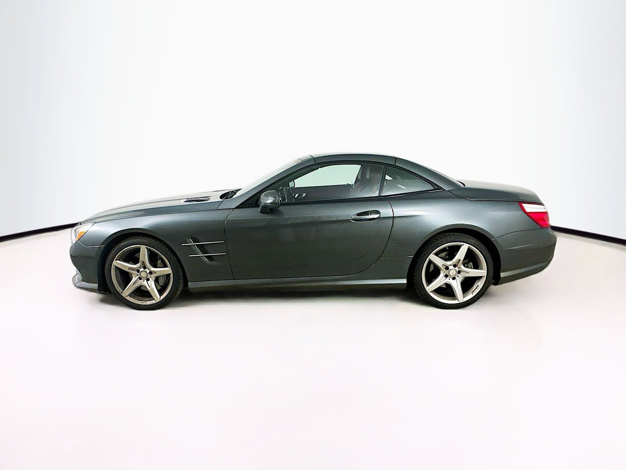 2013 Mercedes Benz SL 550 photo 4