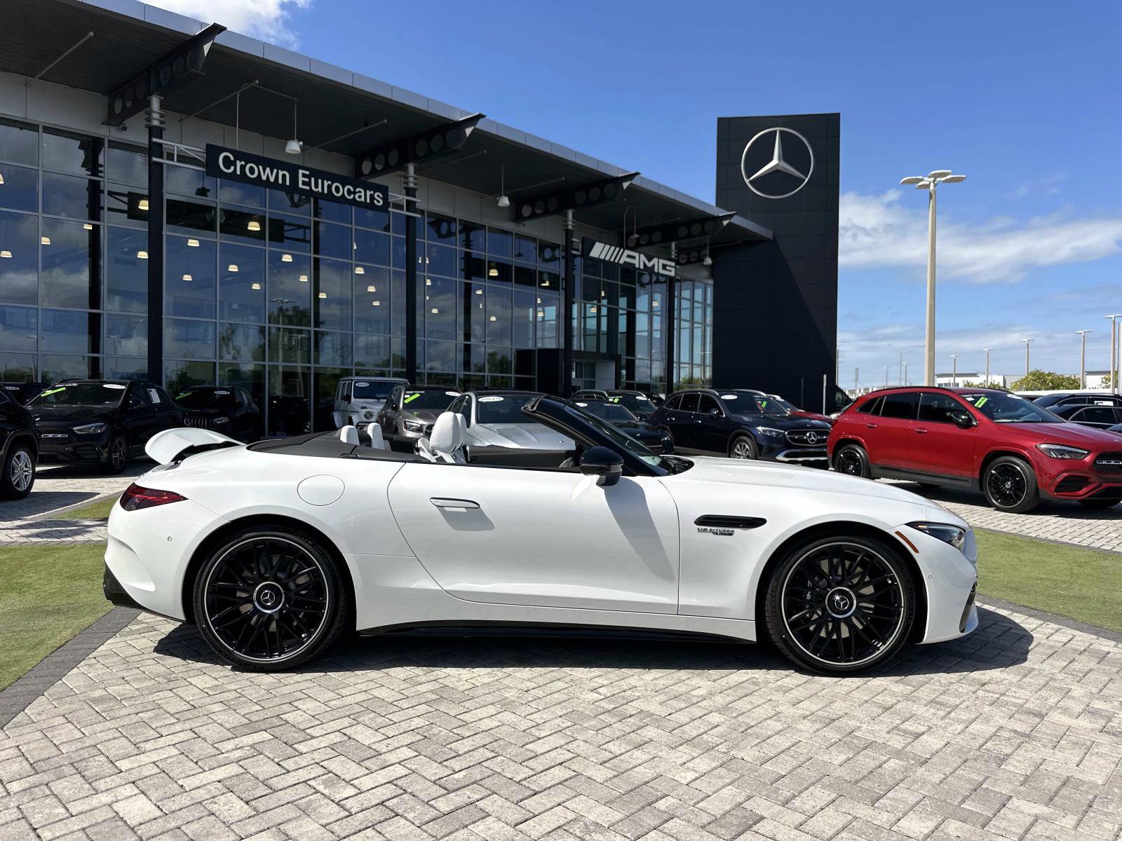 2026 Mercedes Benz SL AMG 63 photo 3