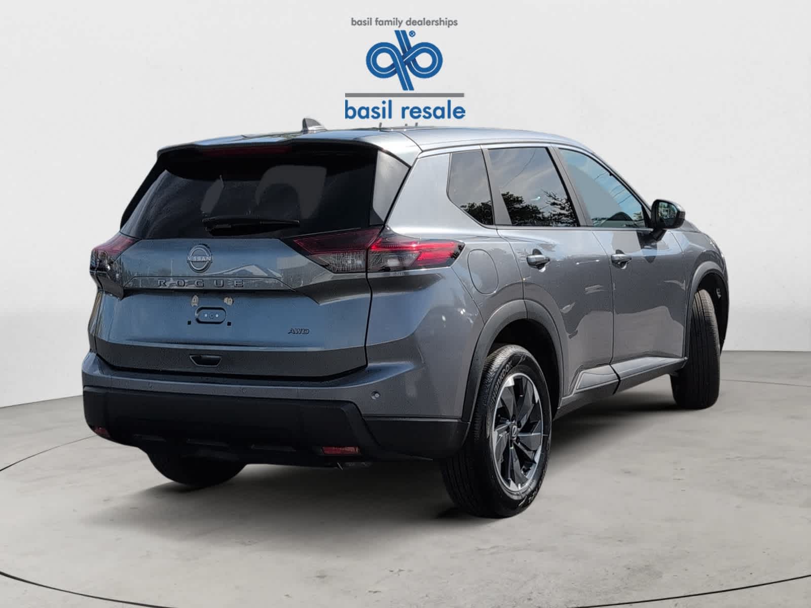 2025 Nissan Rogue SV photo 5
