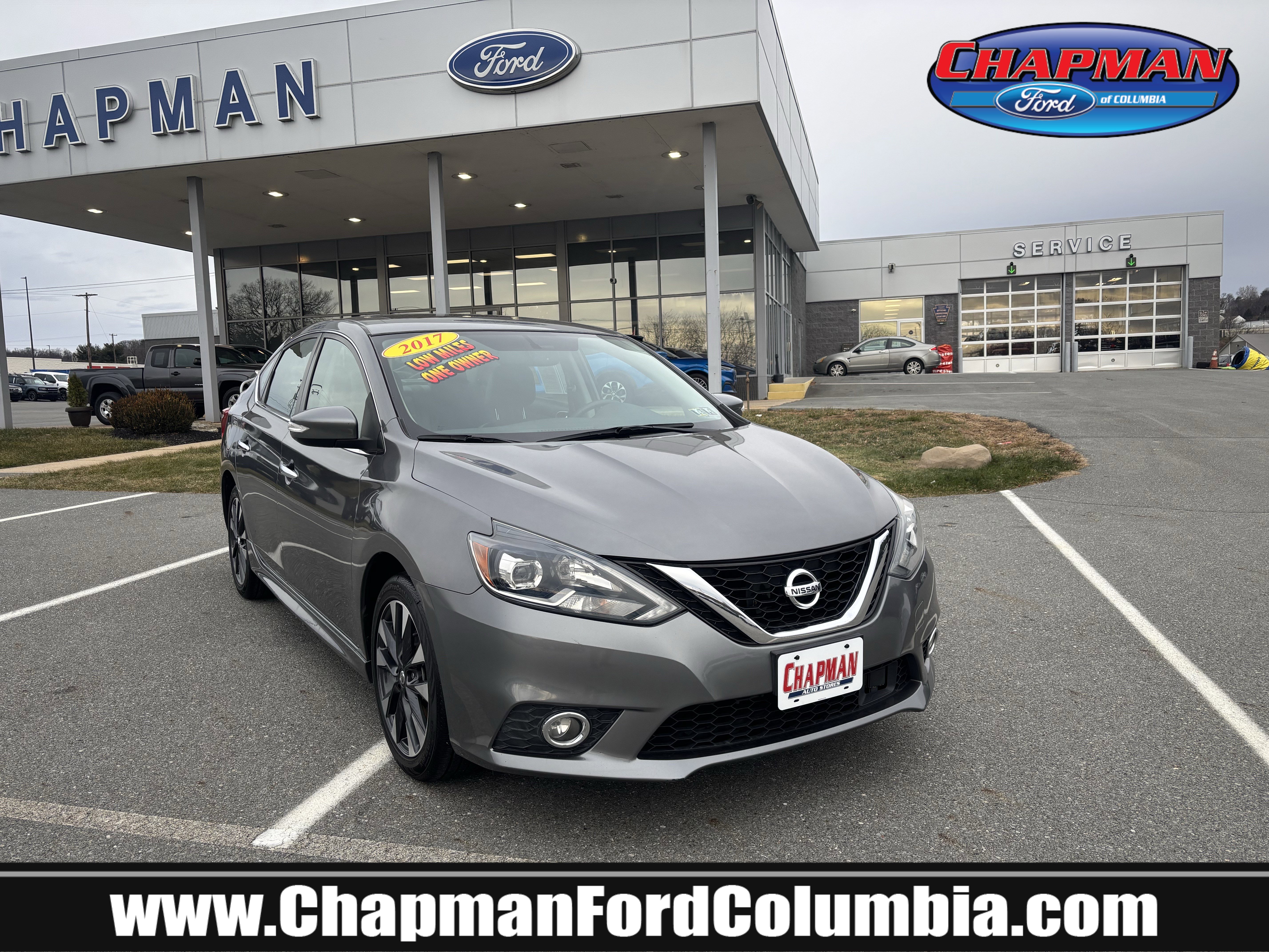 2017 Nissan Sentra SR's photo